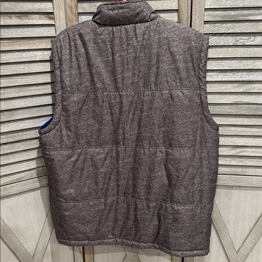 232. New York Giants Red & Navy Puffer Vest reversible size XL
